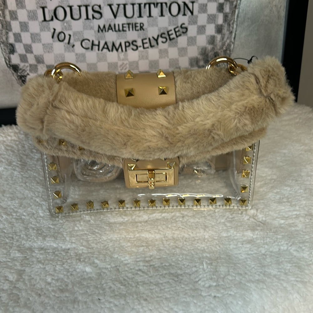 NWOT stadium or concert bag, see-through in the front sides and fur on handle